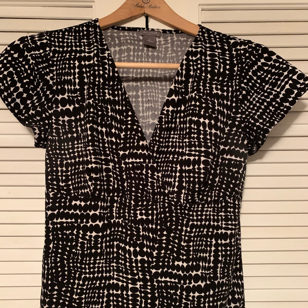 Great Work / Play Ann Taylor Top, EUC